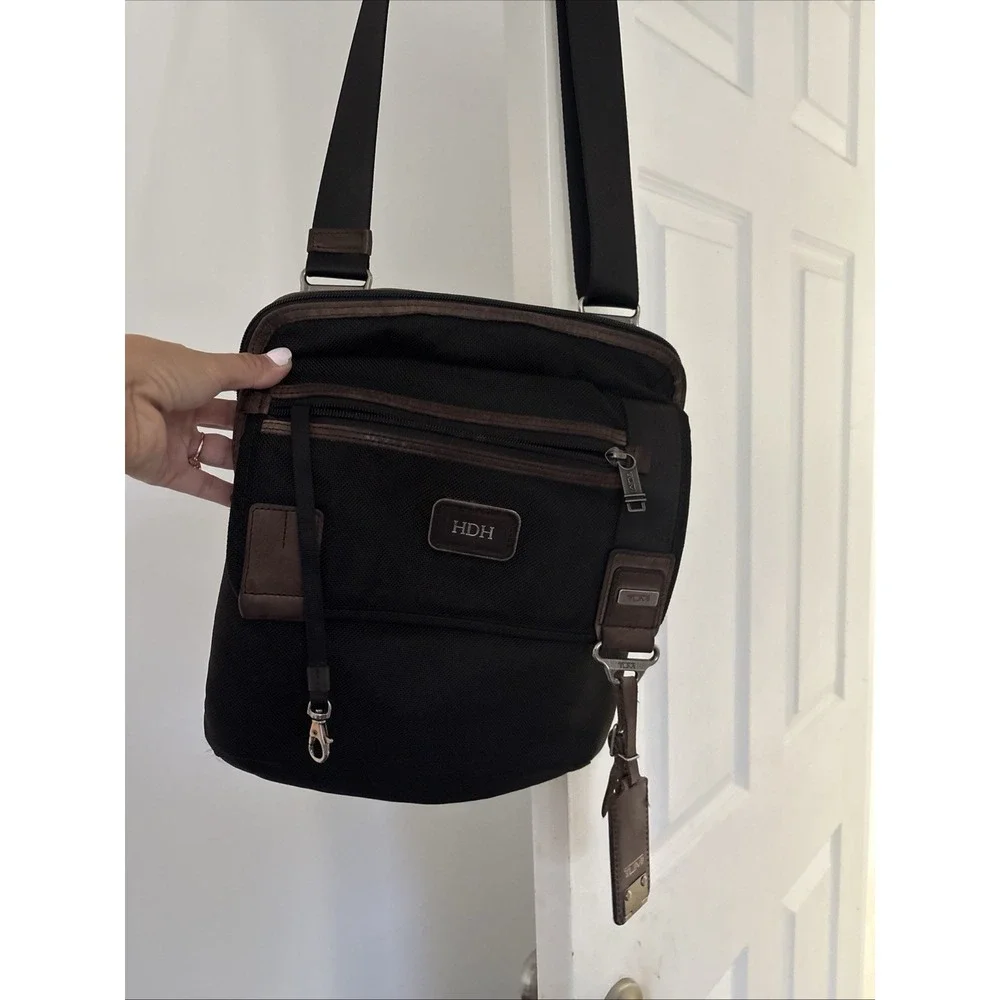 TUMI Alpha Bravo Annapolis Zip Flap Crossbody Messenger Bag Nylon/Leather Trim